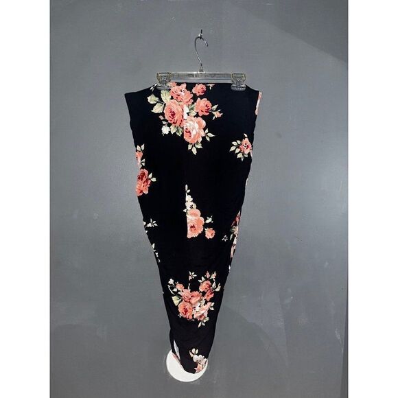 Bold Elements Floral Skirt - Picture 3 of 4